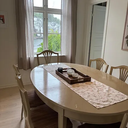 Apartment 4 Roms Pa Brygga *